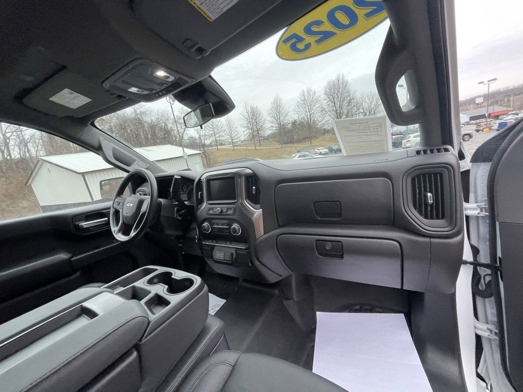 2025 Chevrolet Silverado 1500 WT