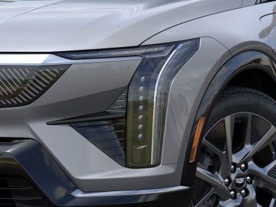 2025 Cadillac OPTIQ Luxury 1