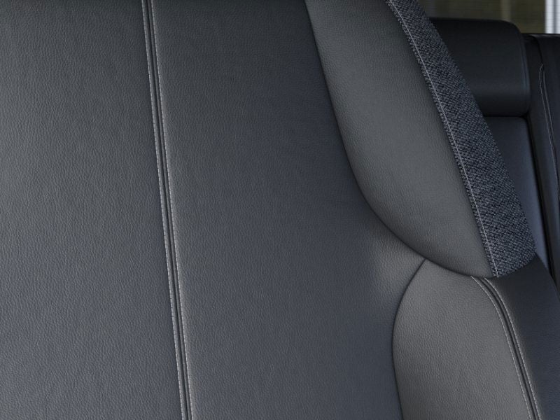 2025 Cadillac OPTIQ Luxury 1