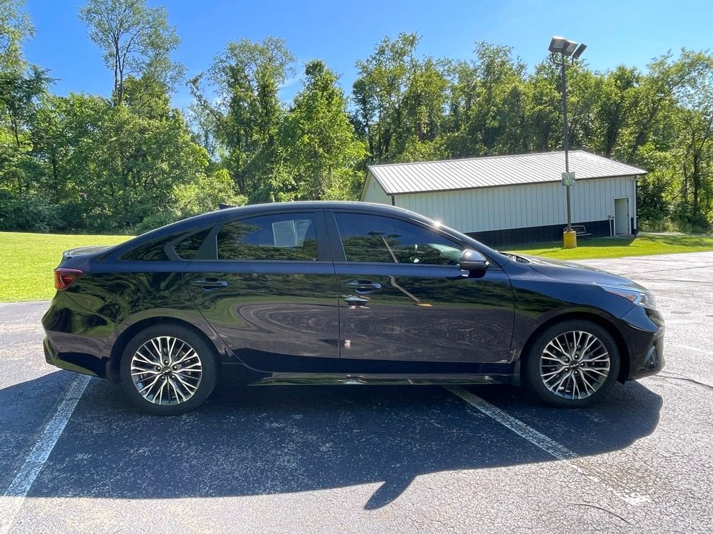 2022 Kia Forte GT-Line