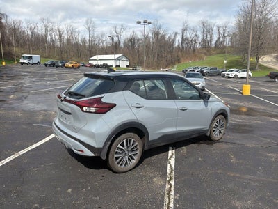 2024 Nissan Kicks SV Xtronic CVT