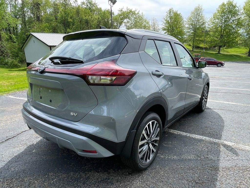 2024 Nissan Kicks SV Xtronic CVT