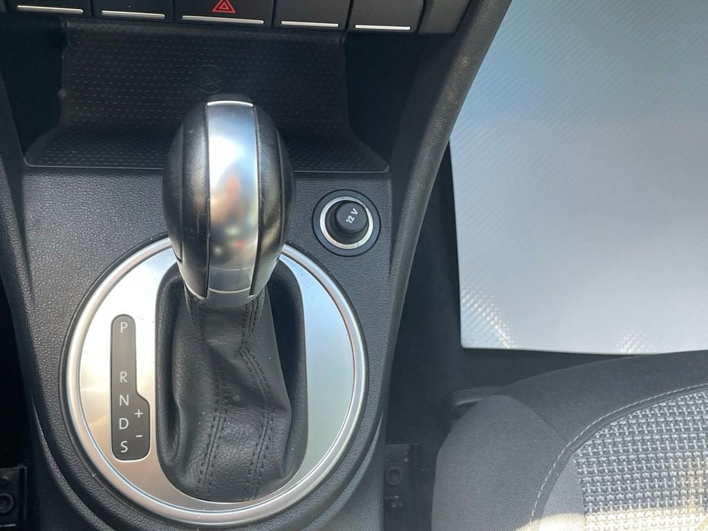 2019 Volkswagen Beetle 2.0T S