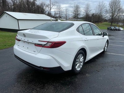2025 Toyota Camry LE