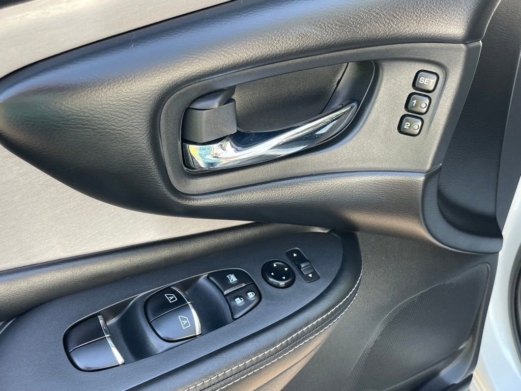 2023 Nissan Murano SL Intelligent AWD