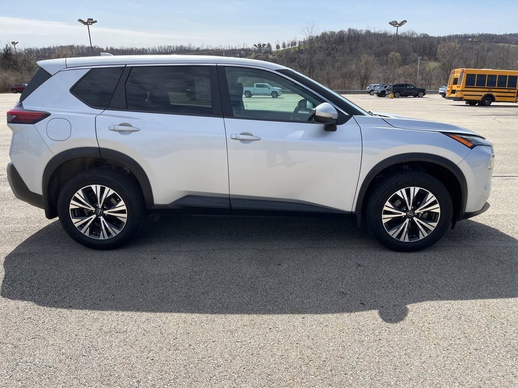 2022 Nissan Rogue SV Intelligent AWD