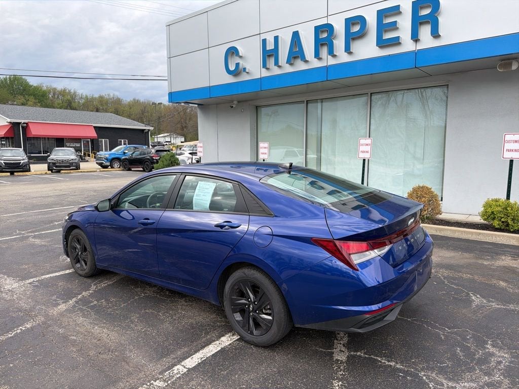 2022 Hyundai Elantra SEL