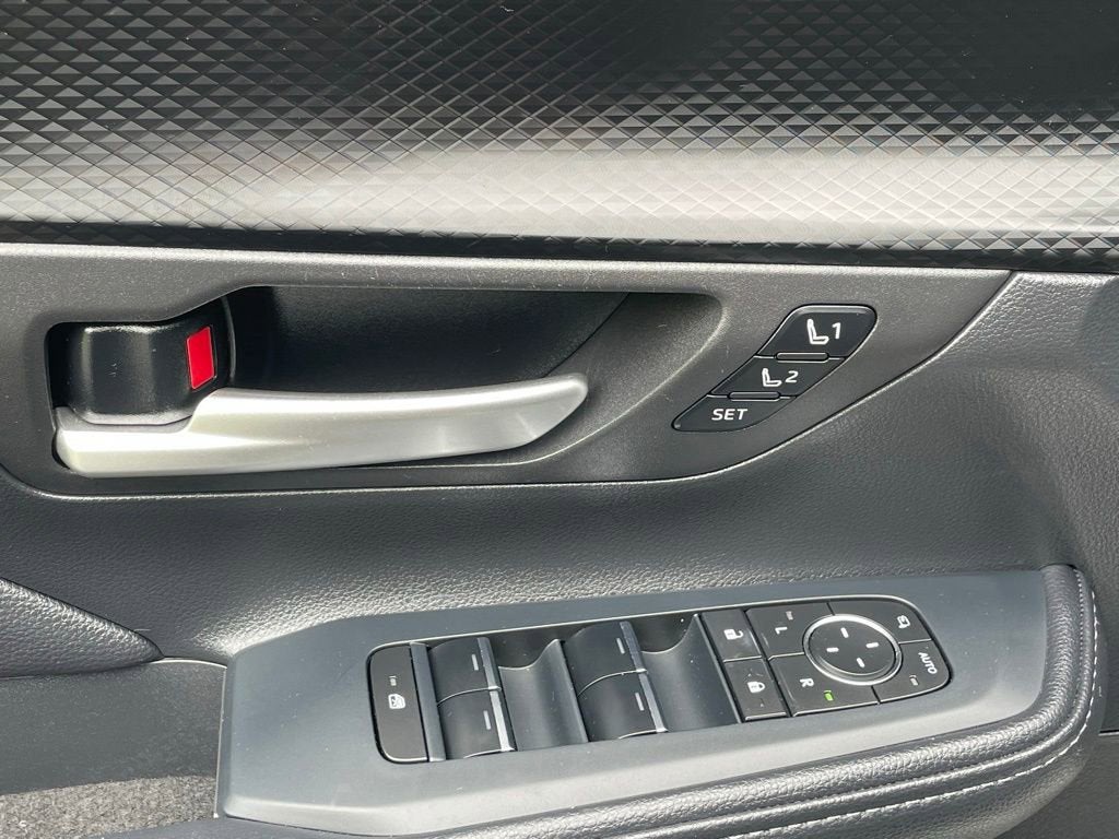 2025 Toyota Grand Highlander Hybrid Platinum MAX