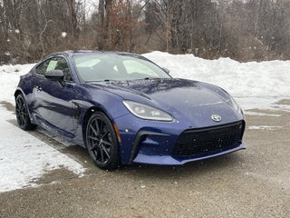 2024 Toyota GR86 Premium