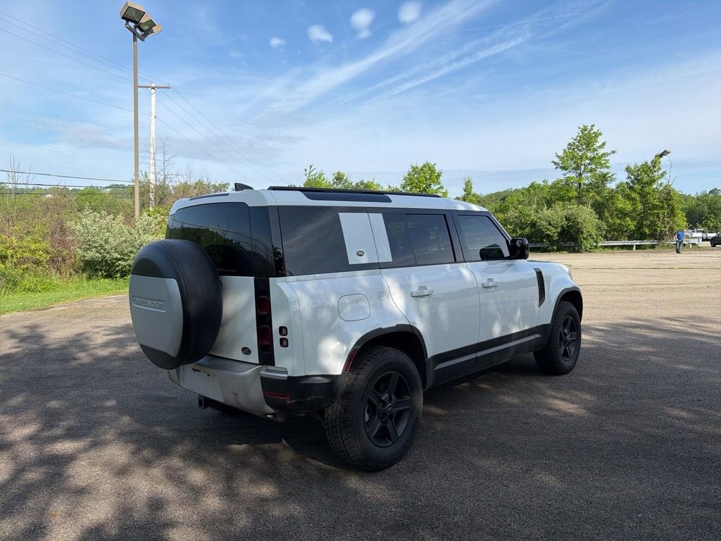 2023 Land Rover Defender 110 S
