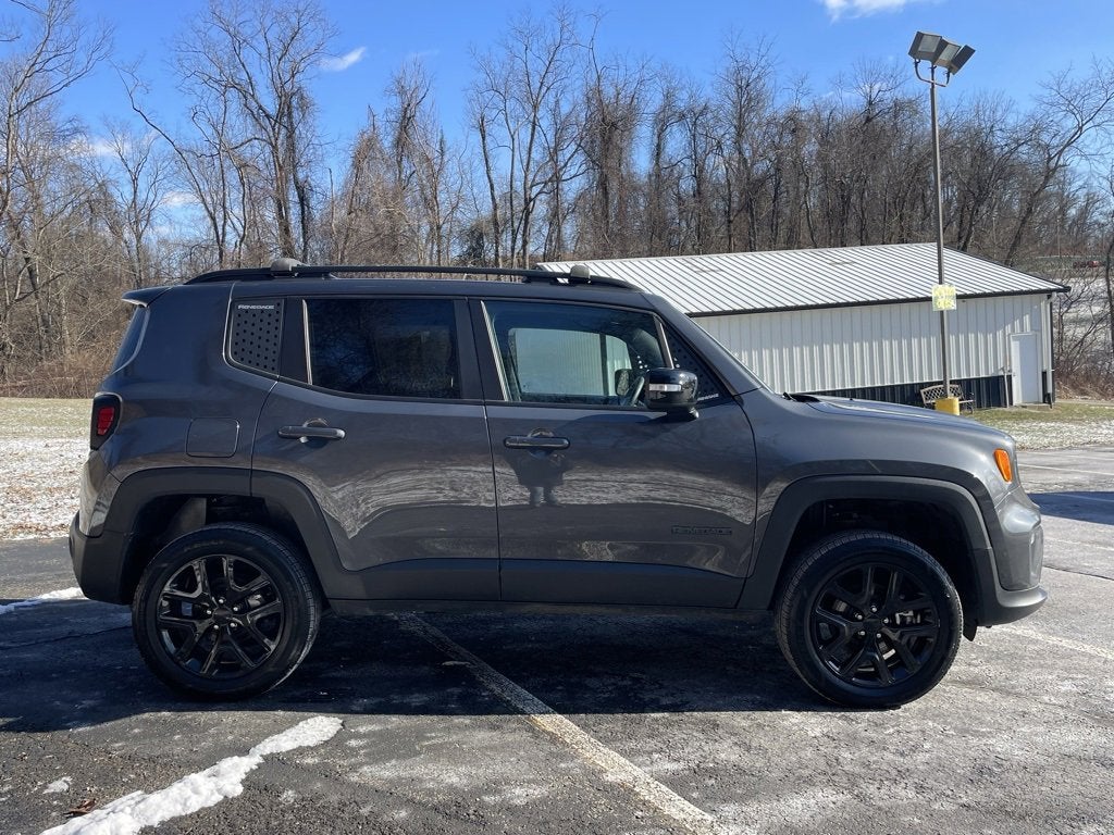 2022 Jeep Renegade Altitude 4x4