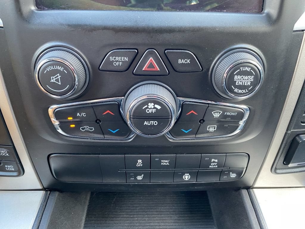 2019 RAM 1500 Classic Warlock Crew Cab 4x4 5'7" Box
