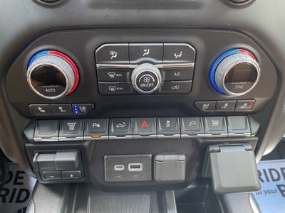 2022 Chevrolet Silverado 3500 HD High Country DRW