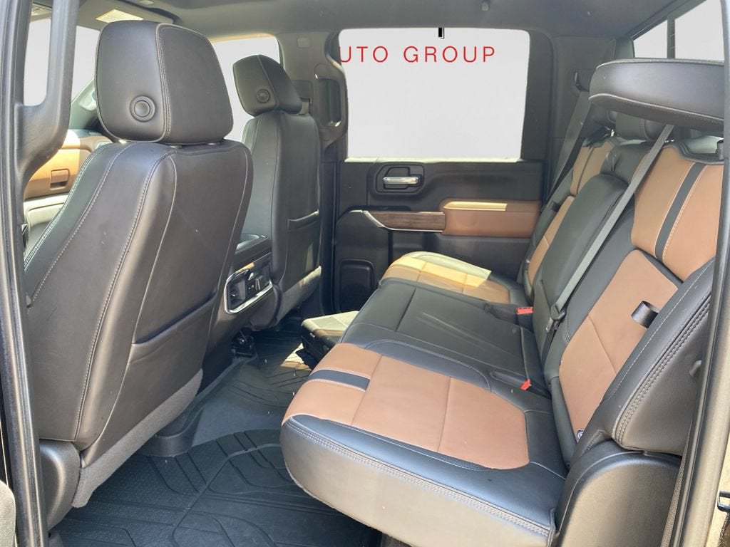 2022 Chevrolet Silverado 3500 HD High Country DRW