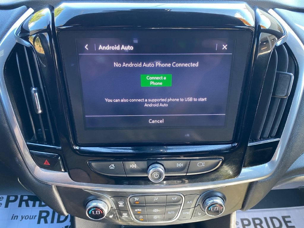 2022 Chevrolet Traverse LT Cloth