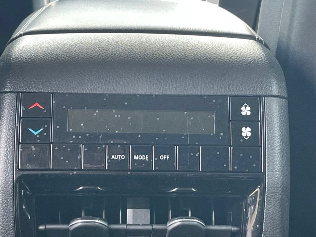 2023 Jeep Grand Cherokee L Laredo 4x4