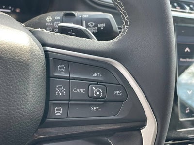 2023 Jeep Grand Cherokee L Laredo 4x4