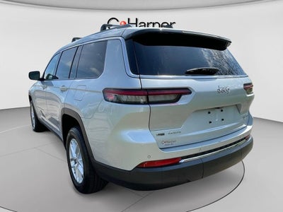 2023 Jeep Grand Cherokee L Laredo 4x4