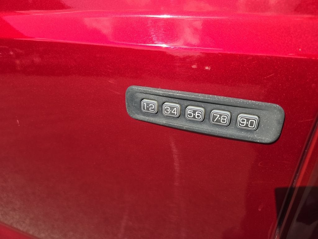 2015 Ford Super Duty F-250 SRW Lariat