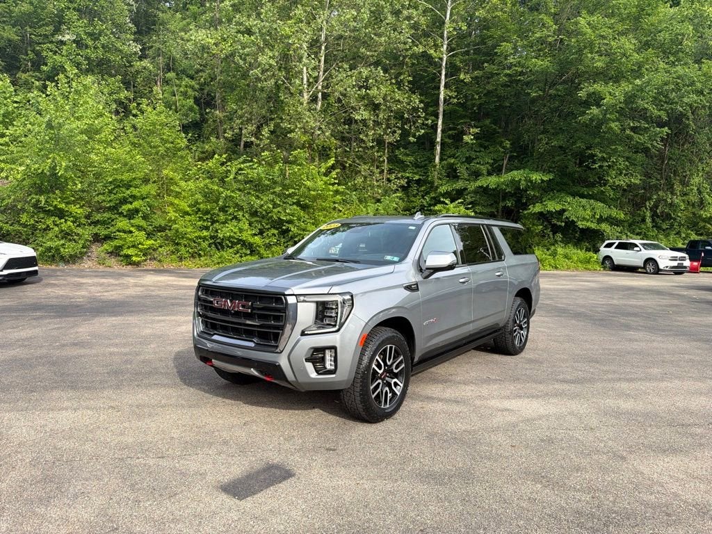 2023 GMC Yukon XL AT4