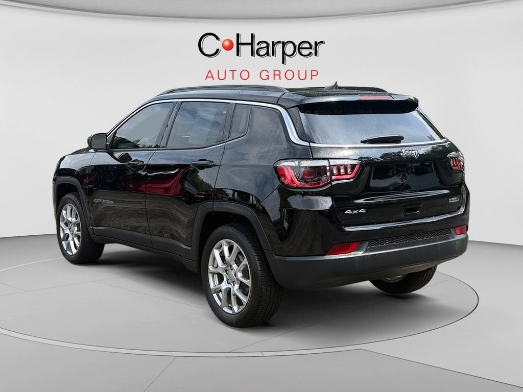 2022 Jeep Compass Latitude Lux 4x4