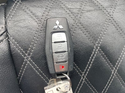 2023 Mitsubishi Outlander SEL Black Edition
