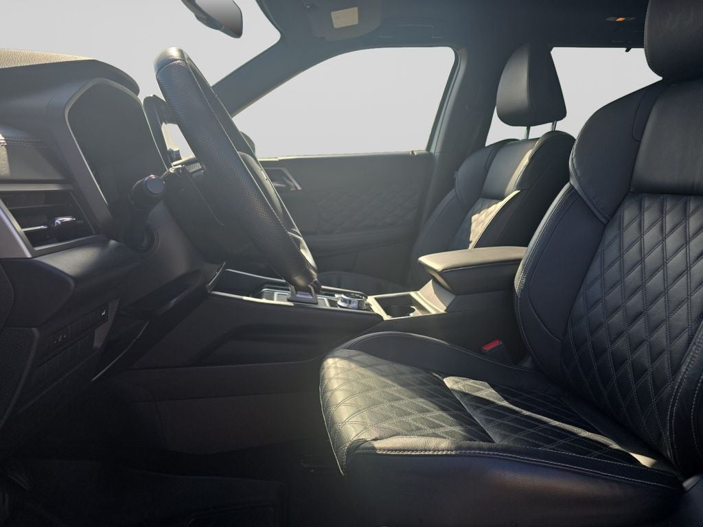 2023 Mitsubishi Outlander SEL Black Edition