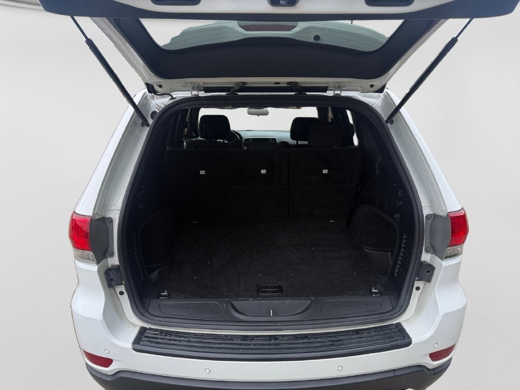 2019 Jeep Grand Cherokee Laredo E 4x4