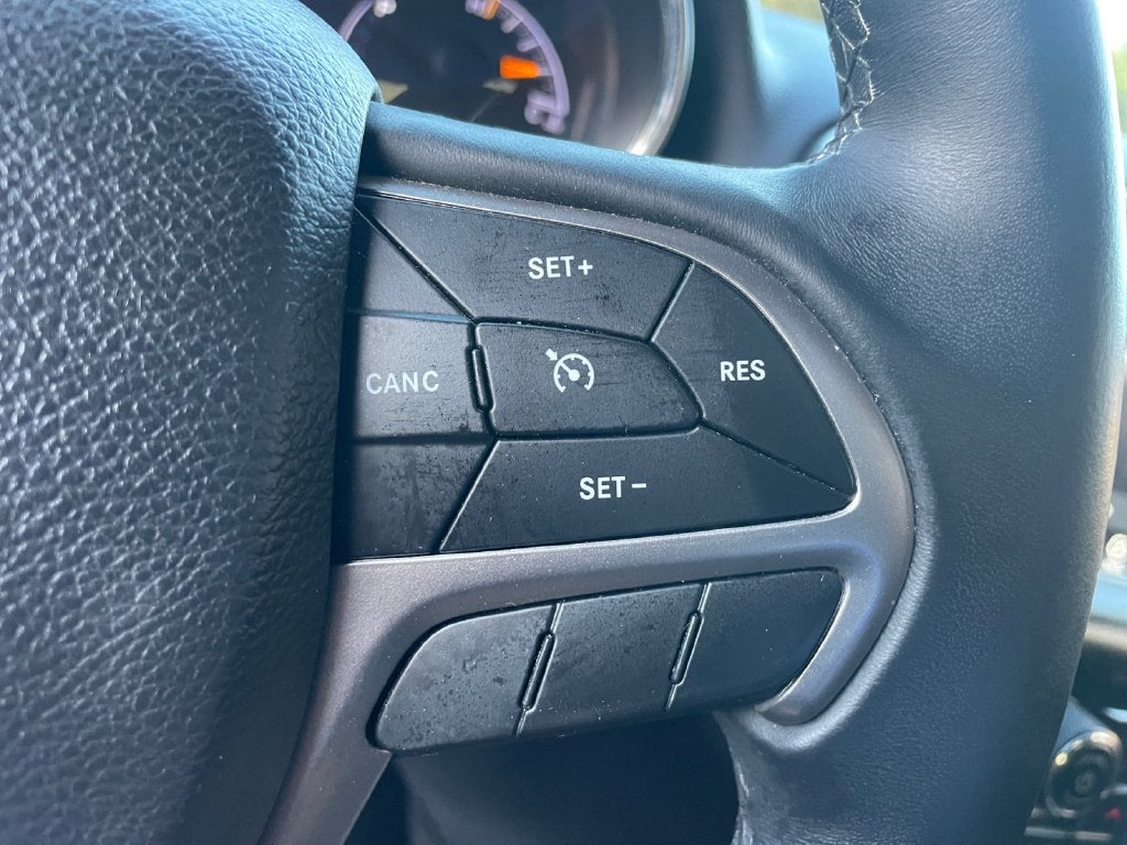 2019 Jeep Grand Cherokee Laredo E 4x4
