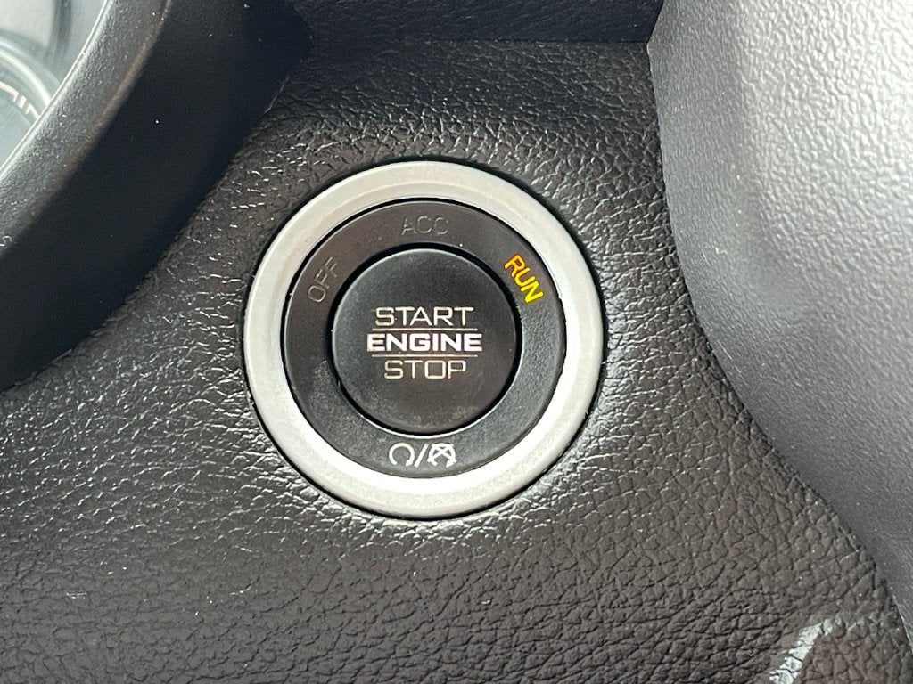 2019 RAM 1500 Big Horn/Lone Star Crew Cab 4x4 6'4" Box