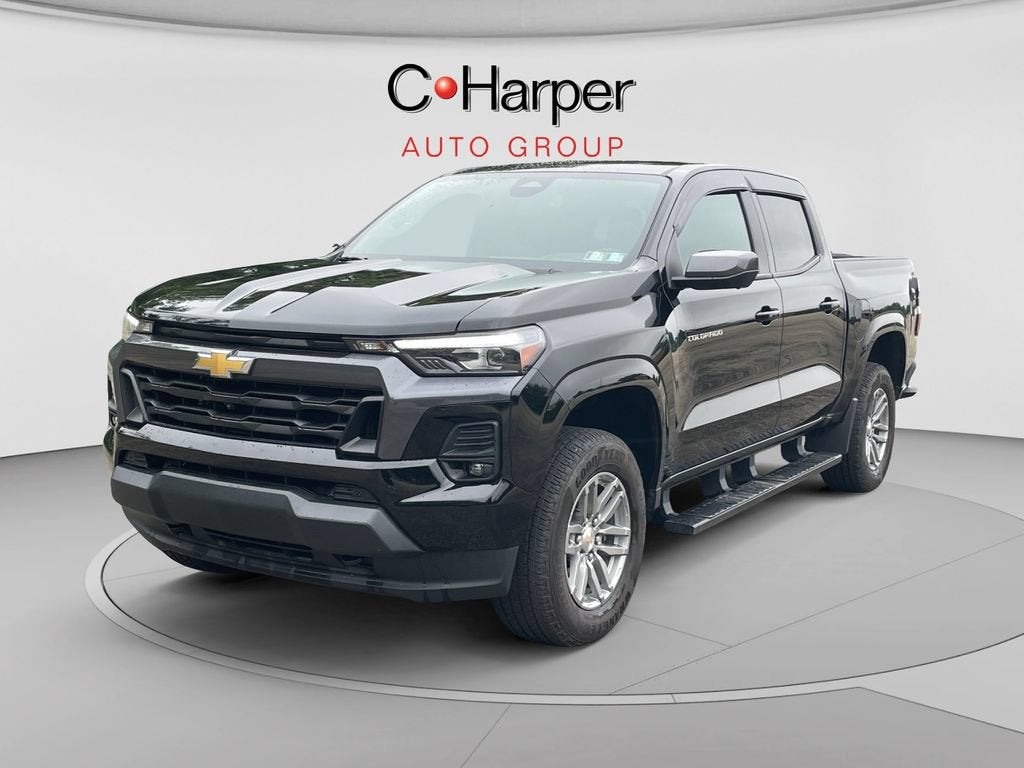 2025 Chevrolet Colorado WT/LT