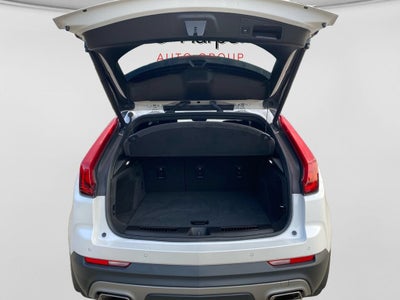 2022 Cadillac XT4 AWD Premium Luxury