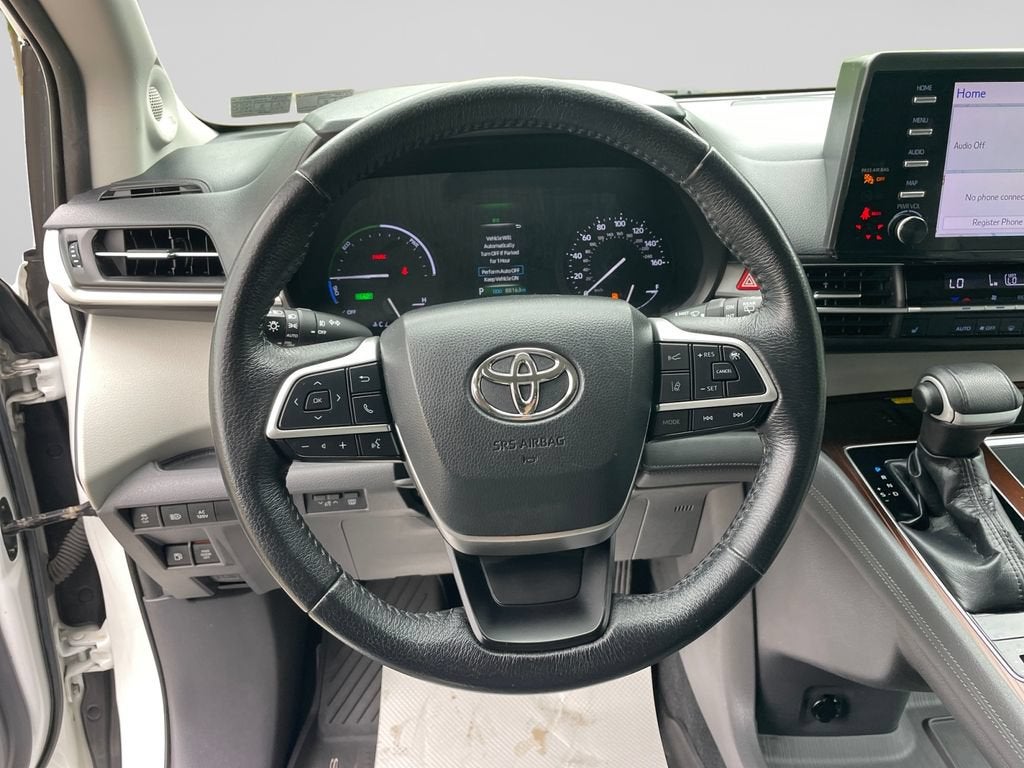 2021 Toyota Sienna XLE
