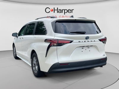 2021 Toyota Sienna XLE