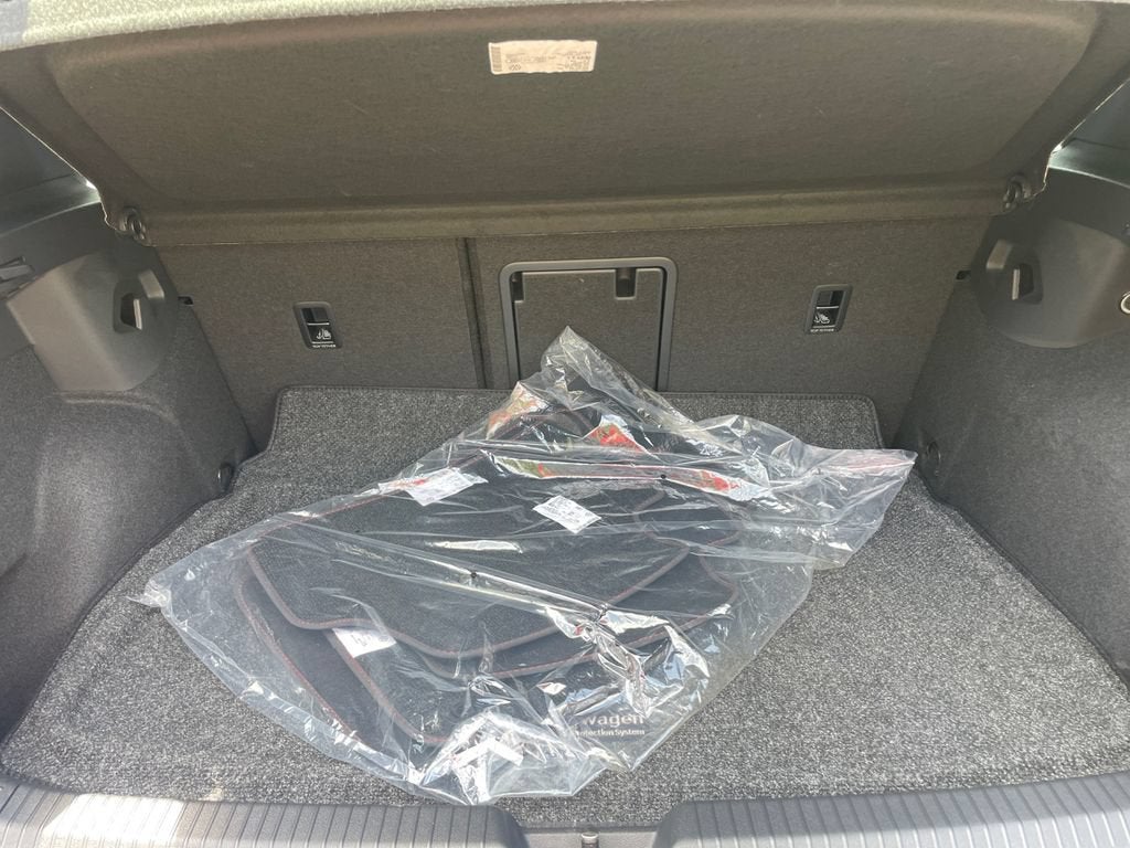 2023 Volkswagen Golf GTI 2.0T SE